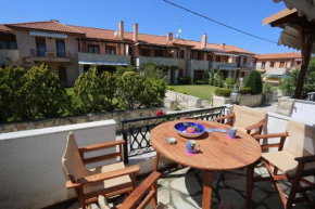 Maisonette for 8